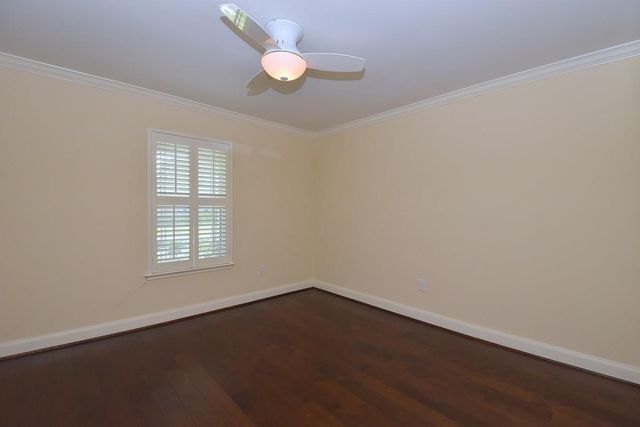 1007 Blue Willow Drive, Houston, TX 77042