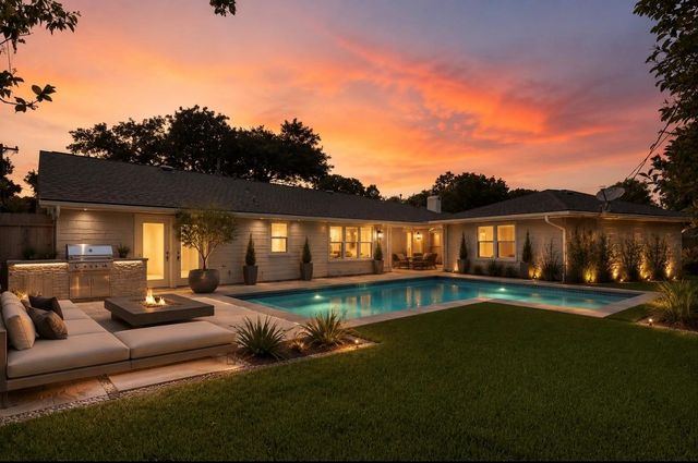 1007 Blue Willow Drive, Houston, TX 77042