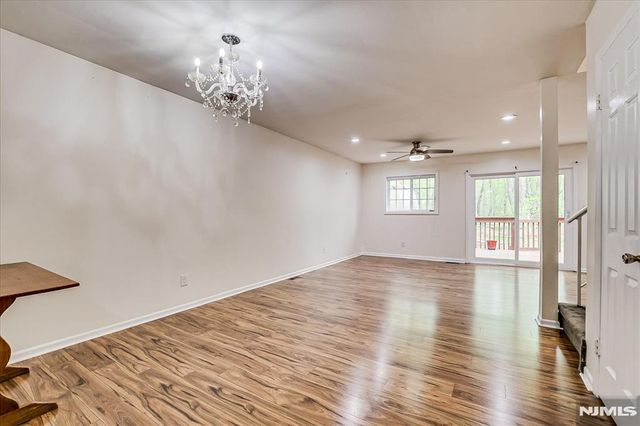 12 Tulip Court, Edison, NJ 08820