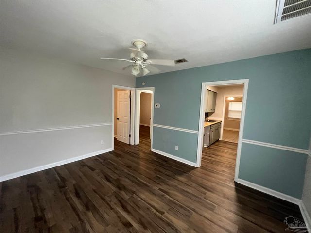 45 W Carver Dr, Pensacola, FL 32507