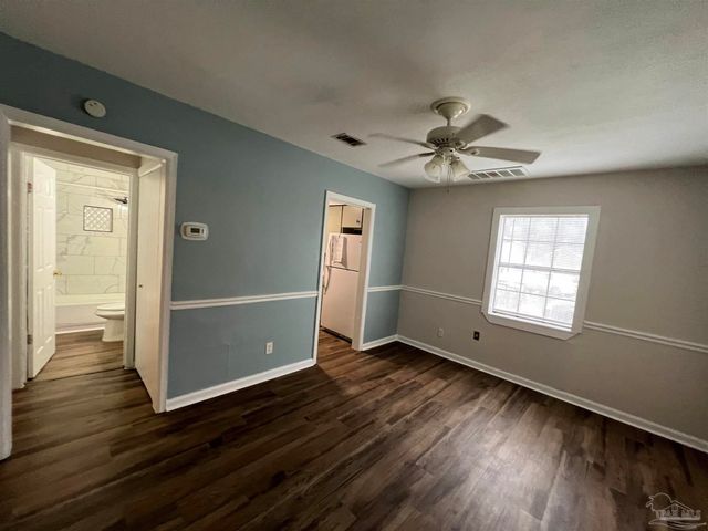 45 W Carver Dr, Pensacola, FL 32507