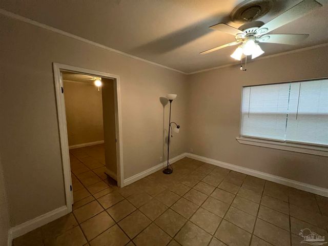 45 W Carver Dr, Pensacola, FL 32507