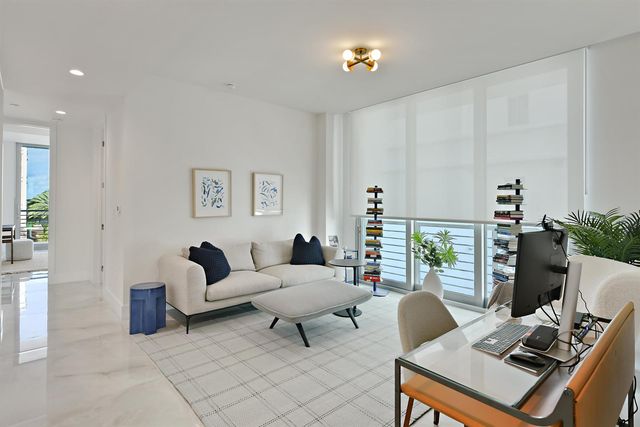 485 E Royal Palm Road 403, Boca Raton, FL 33432