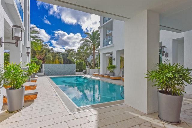 485 E Royal Palm Road 403, Boca Raton, FL 33432