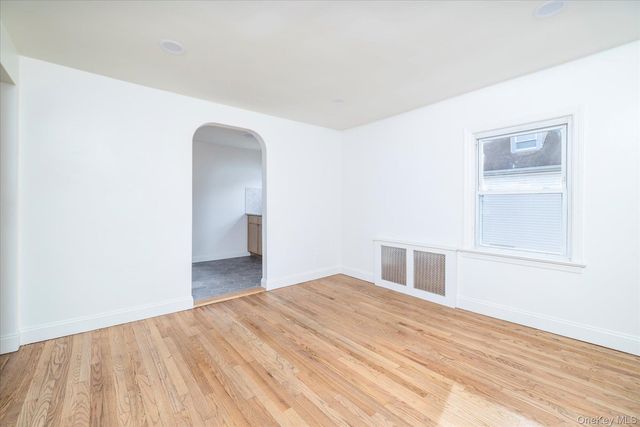 9 Hanover Place 2nd floor unit, Rockville Centre, NY 11570