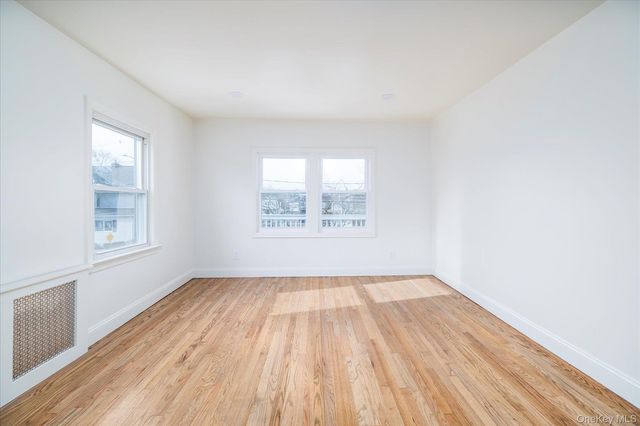 9 Hanover Place 2nd floor unit, Rockville Centre, NY 11570