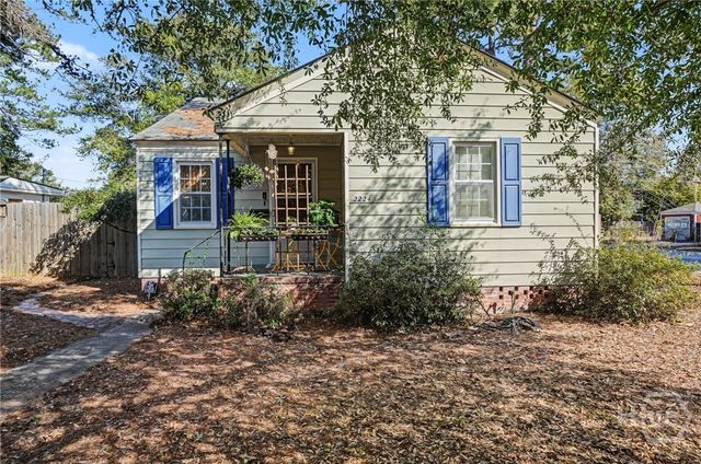 2224 E 38th Street, Savannah, GA 31404