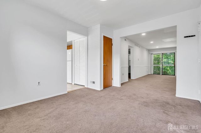 1909 Raspberry Court, Edison, NJ 08817