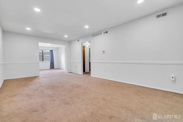 1909 Raspberry Court, Edison, NJ 08817
