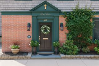 487 Spring Street 1, Newport, RI 02840