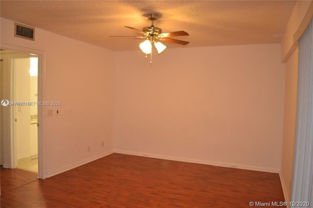 101 SW 132nd Way 415J, Pembroke Pines, FL 33027