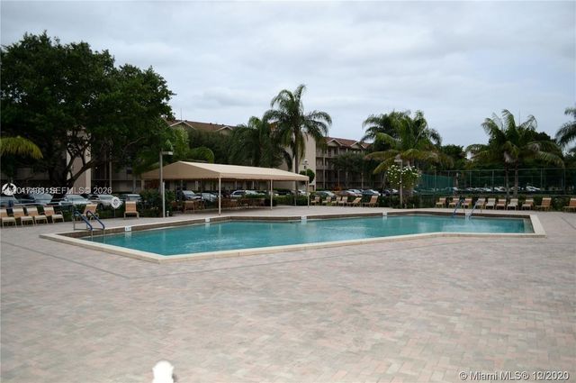 101 SW 132nd Way 415J, Pembroke Pines, FL 33027