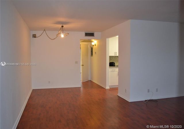 101 SW 132nd Way 415J, Pembroke Pines, FL 33027
