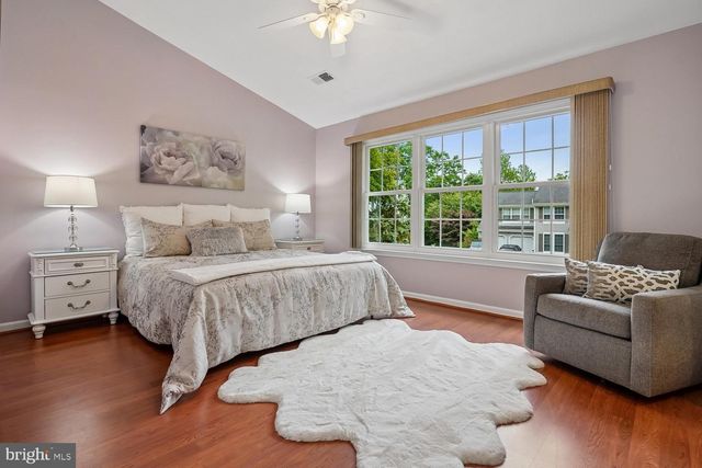 13484 LAKE SHORE, Oak Hill, VA 20171