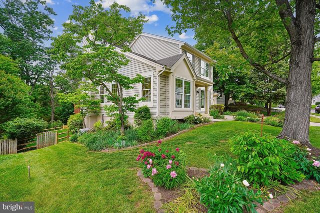 13484 LAKE SHORE, Oak Hill, VA 20171