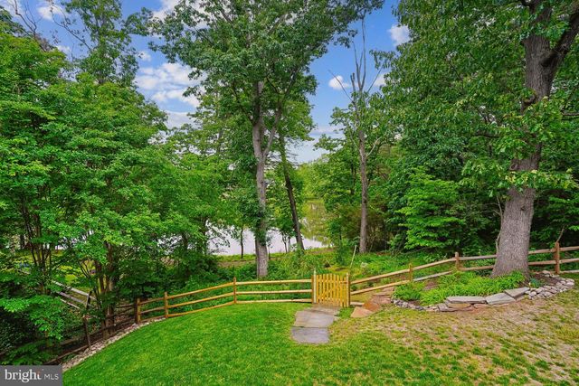 13484 LAKE SHORE, Oak Hill, VA 20171