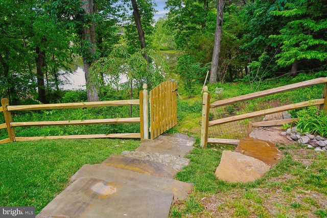 13484 LAKE SHORE, Oak Hill, VA 20171