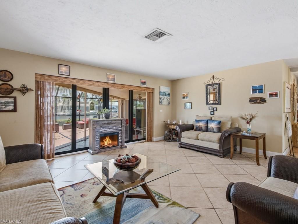 197 Gulfport CT, MARCO ISLAND, FL 34145 — photo 4