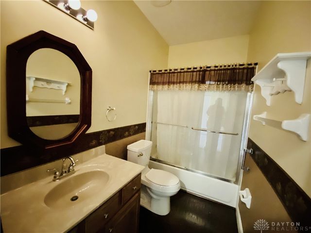 669 Carrick Drive, Dayton, OH 45458