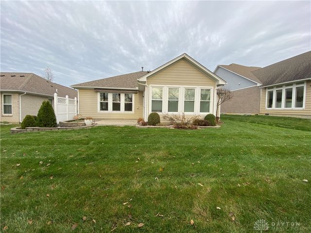 669 Carrick Drive, Dayton, OH 45458