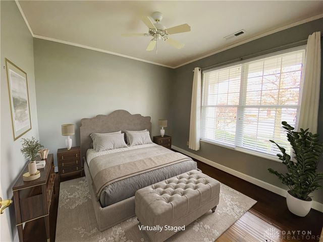 669 Carrick Drive, Dayton, OH 45458