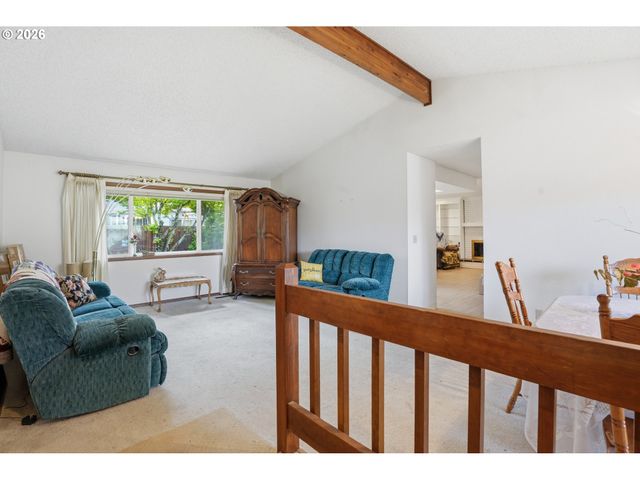 15606 Se CLINTON Ct, Portland, OR 97236