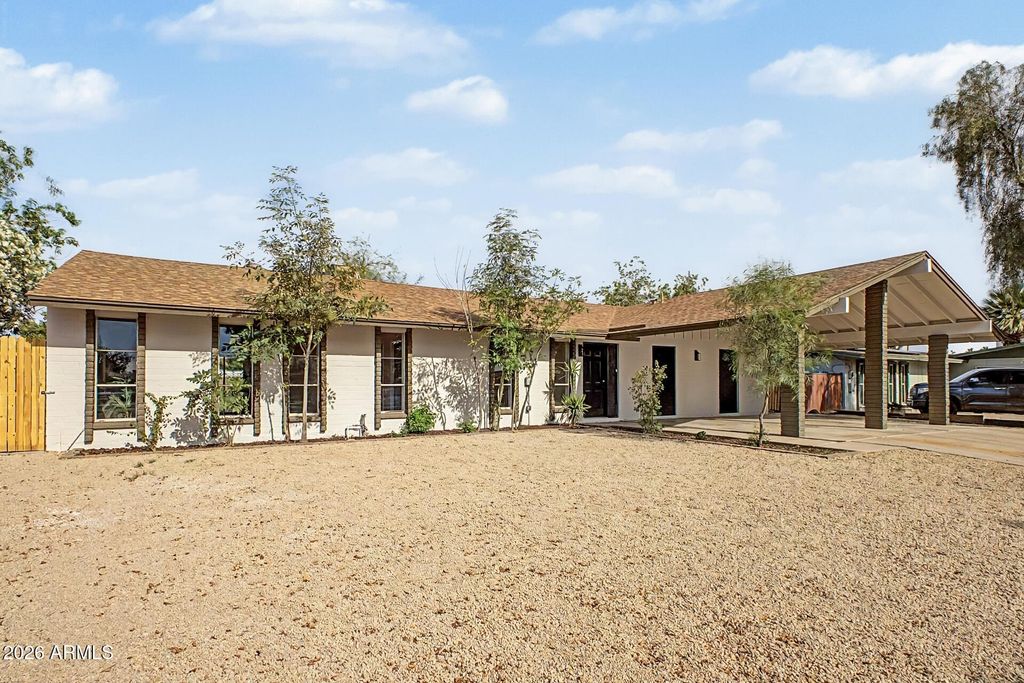 12629 N ROSEWOOD Avenue, Phoenix, AZ 85029