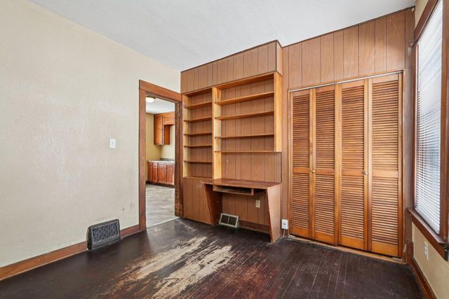 4708 N 36th STREET, Milwaukee, WI 53209