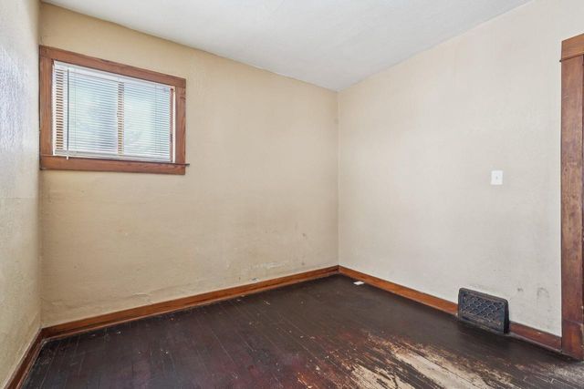 4708 N 36th STREET, Milwaukee, WI 53209