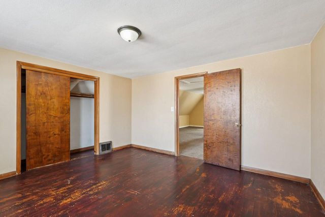 4708 N 36th STREET, Milwaukee, WI 53209