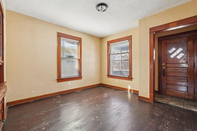 4708 N 36th STREET, Milwaukee, WI 53209