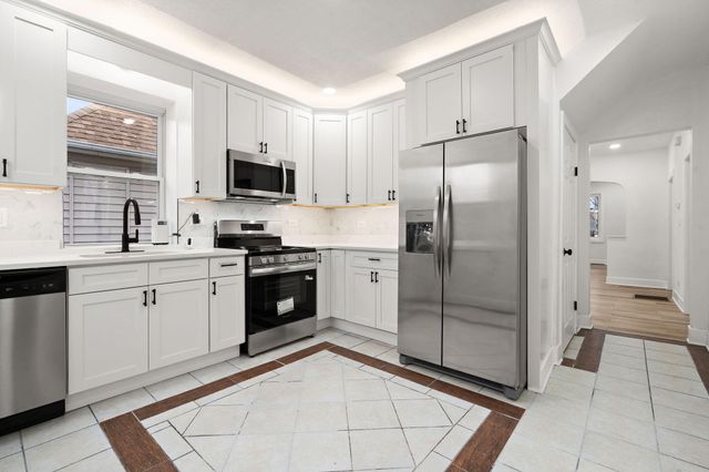 3825 Grand Boulevard, East Chicago, IN 46312