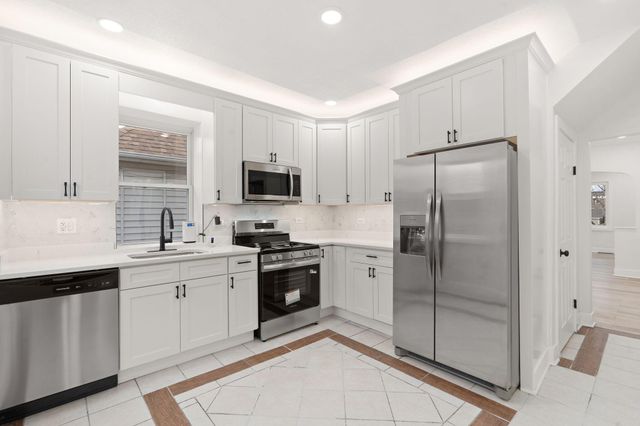 3825 Grand Boulevard, East Chicago, IN 46312