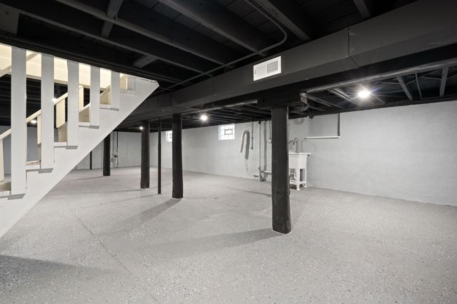 3825 Grand Boulevard, East Chicago, IN 46312