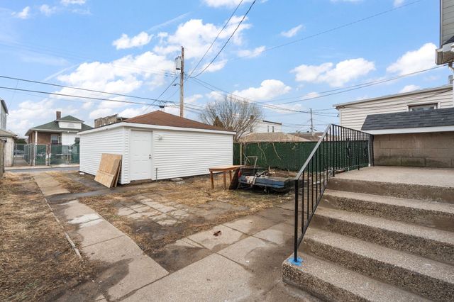 3825 Grand Boulevard, East Chicago, IN 46312
