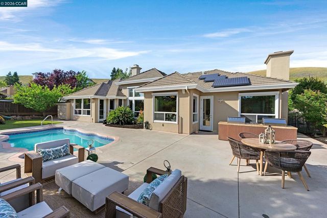 164 Alta Vista Way, Danville, CA 94506
