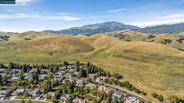 164 Alta Vista Way, Danville, CA 94506