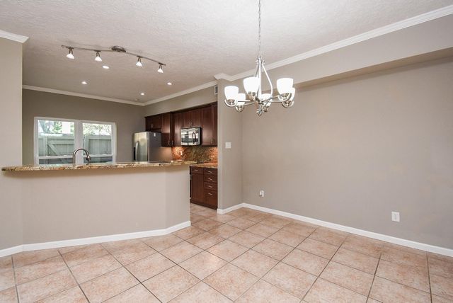 9400 Doliver Drive 56, Houston, TX 77063