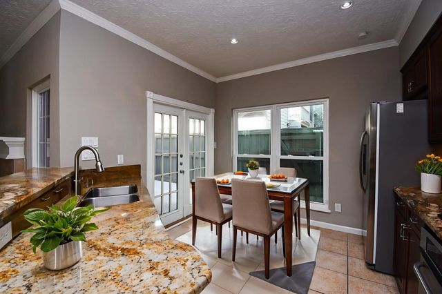 9400 Doliver Drive 56, Houston, TX 77063