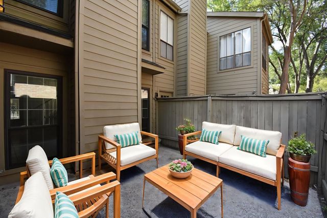 9400 Doliver Drive 56, Houston, TX 77063