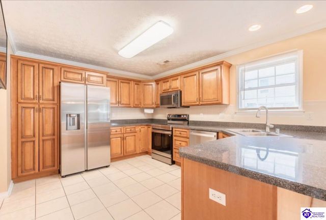 587 Atcher Street, Radcliff, KY 40160