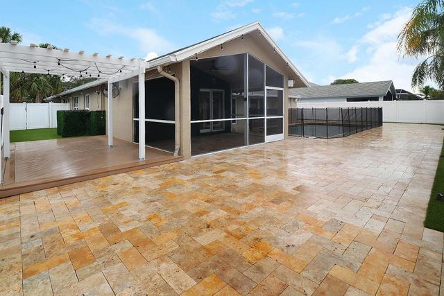 18159 181st Circle S, Boca Raton, FL 33498