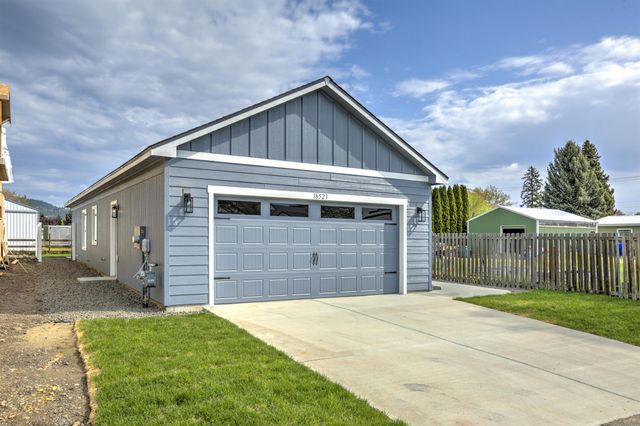 407 N Martini Ln, Spokane Valley, WA 99206