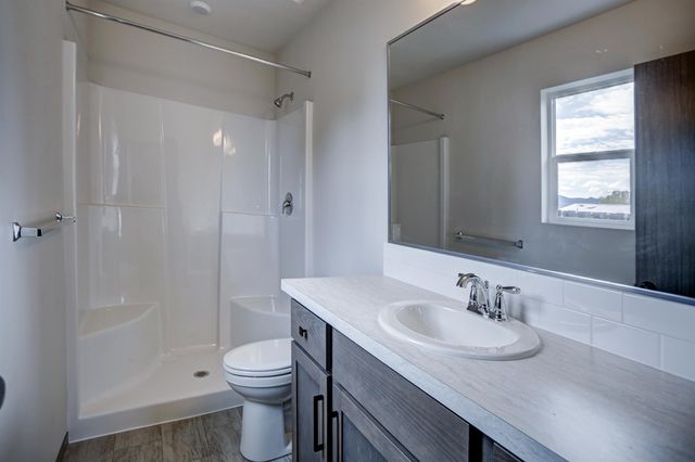 407 N Martini Ln, Spokane Valley, WA 99206