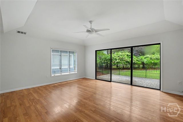 14 Hemingway Drive, Savannah, GA 31411