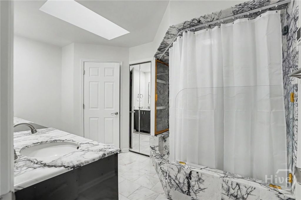 Image 20 of property listing at 14 Hemingway Drive, Savannah, GA 31411