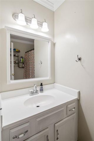 3118 Dover Street, St Joseph, MO 64506