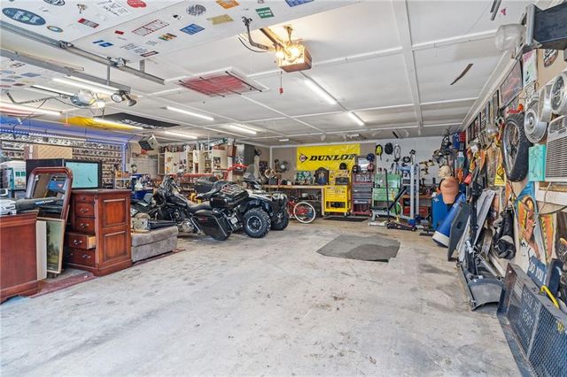 3118 Dover Street, St Joseph, MO 64506