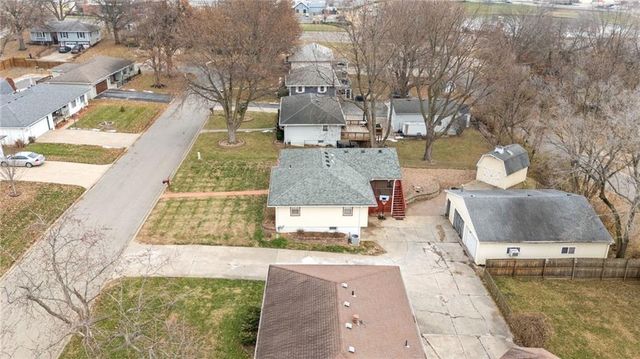 3118 Dover Street, St Joseph, MO 64506