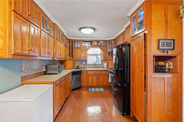 3118 Dover Street, St Joseph, MO 64506